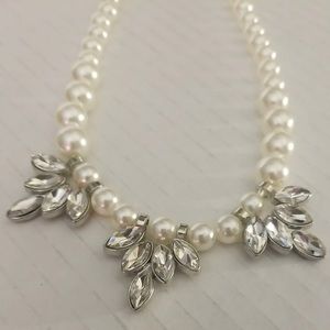 3 paparazzi jewelry 💍🤍👑👗👠